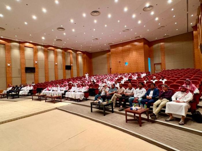 اللقاء التعريفي للطلبة المستجدين